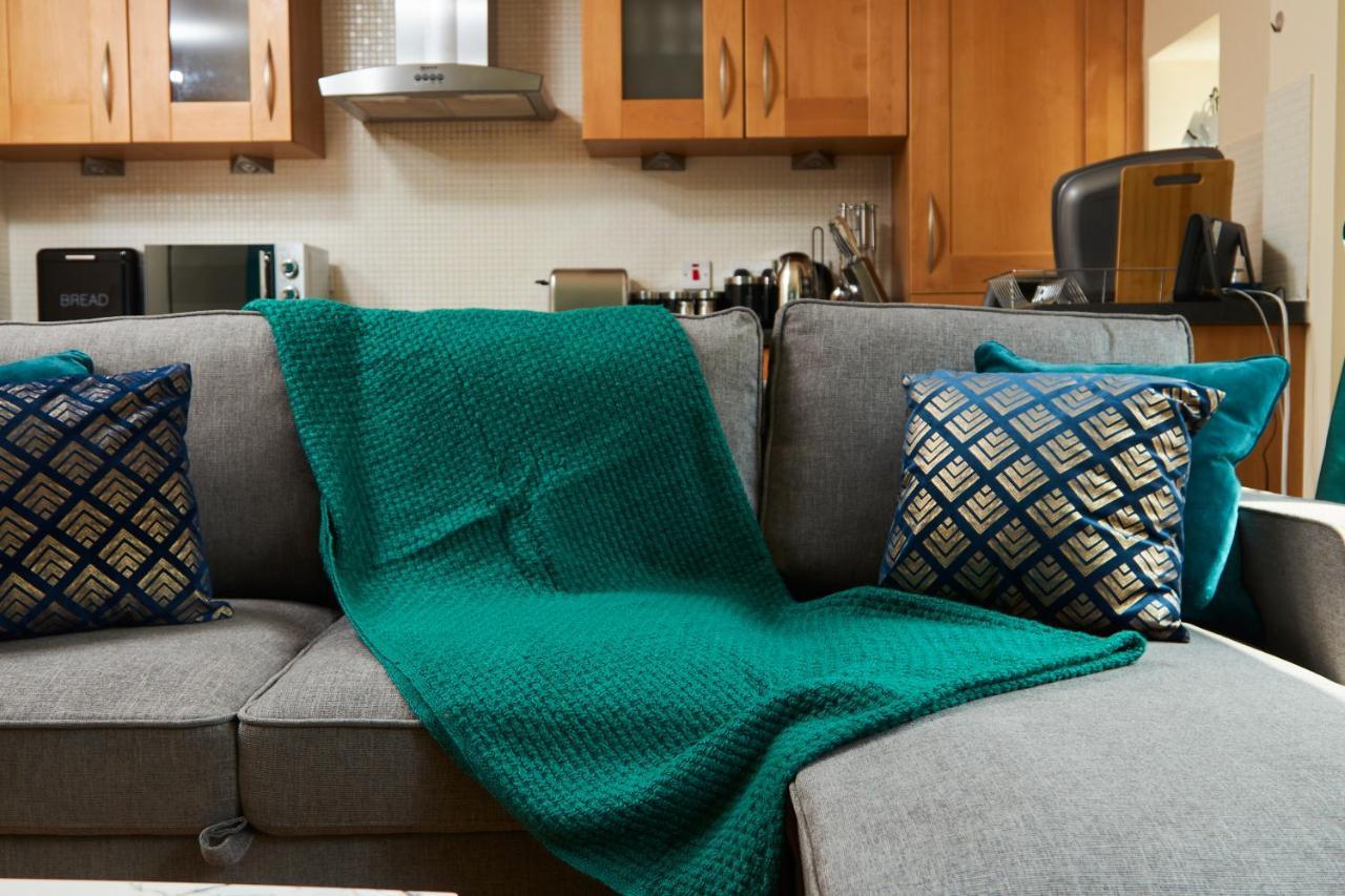 Exquisite Cambridge Abode - Sleeps 6 - Parking Leilighet Eksteriør bilde